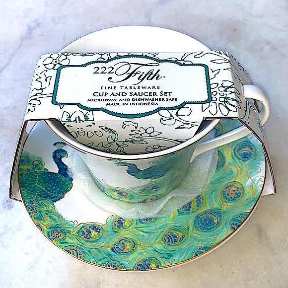 222 FIFTH LAKSHMI CUP & SAUCER SET NEW PEACOCK - Picture 8 of 9